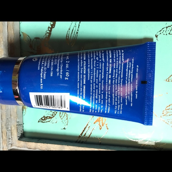 dr. brandt pore dermabrasion exfoliator - Picture 4 of 5